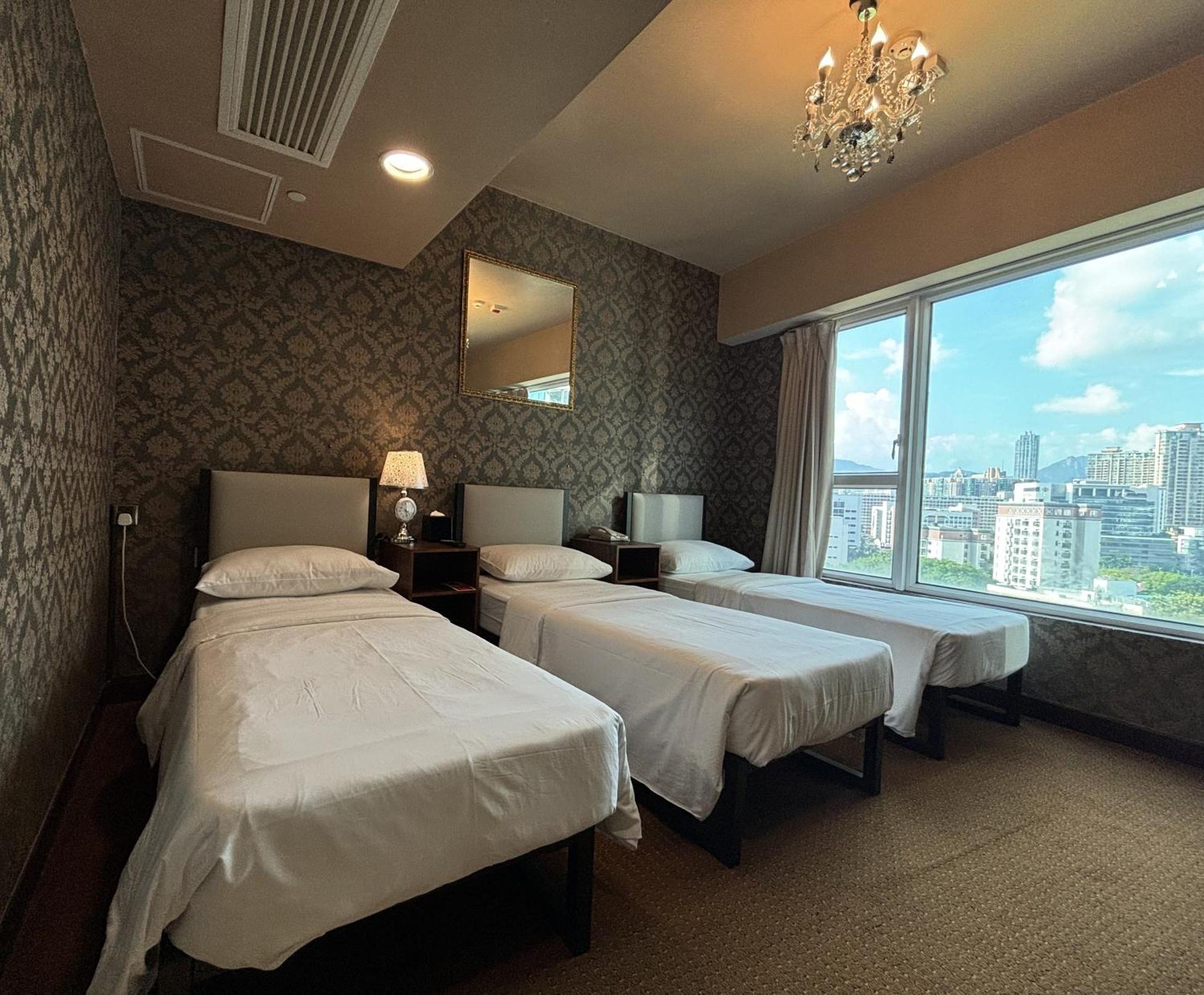 Ramada Hong Kong Grand Hotel Екстериор снимка